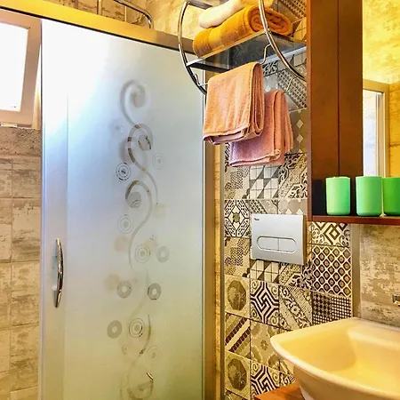 Viola (adults Only) אלאקאטי